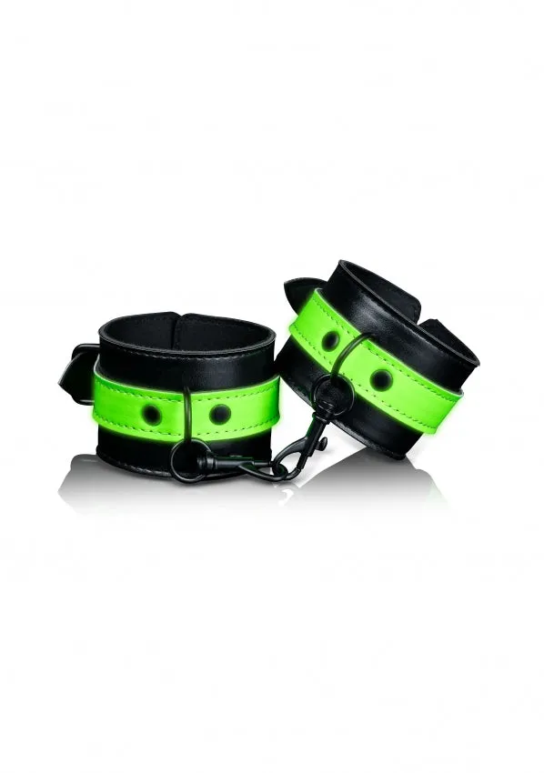 Female Sex Toys Ouch Glow in the Dark Handcuffs Green Shots Toys