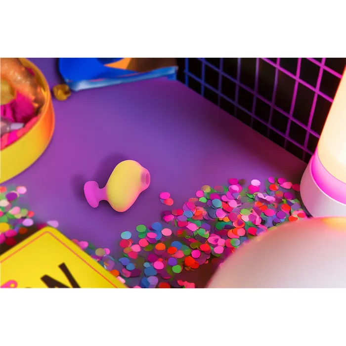 Female Sex Toys ROMP Romp Kiss Clitoral Stimulator