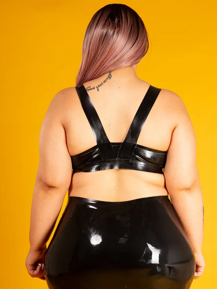 HonourSkintwocom Plus Size Plus Size Crossover Latex Bra